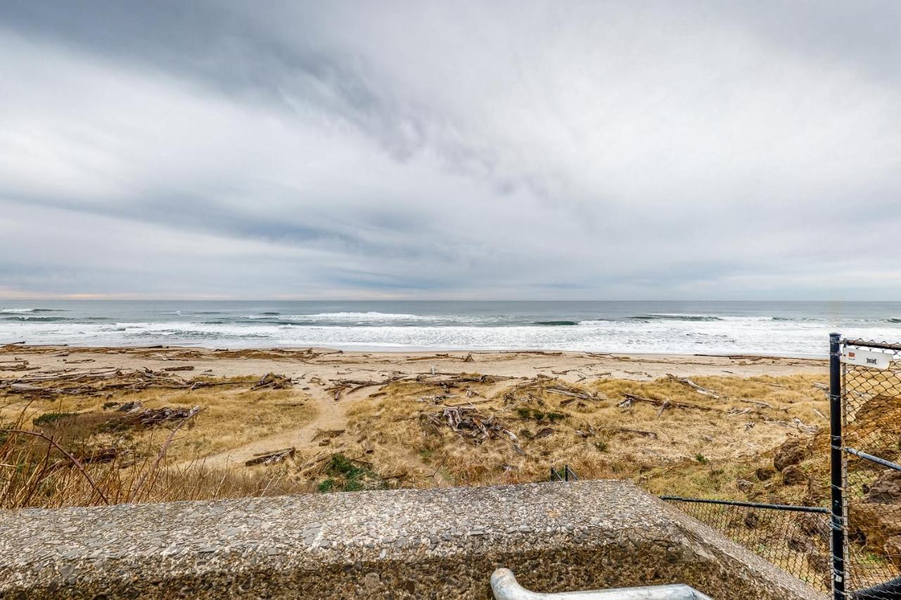 Oceanside Oasis Villa Lincoln City Exterior foto