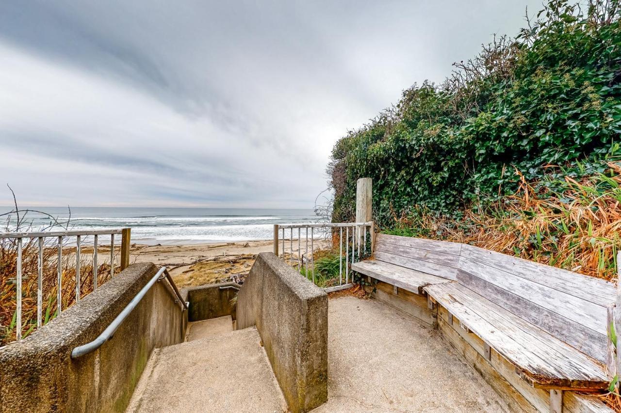 Oceanside Oasis Villa Lincoln City Exterior foto